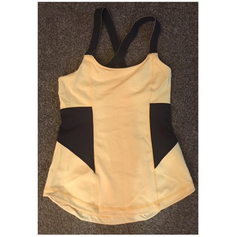 Lululemon Top, Size 4 SOLD